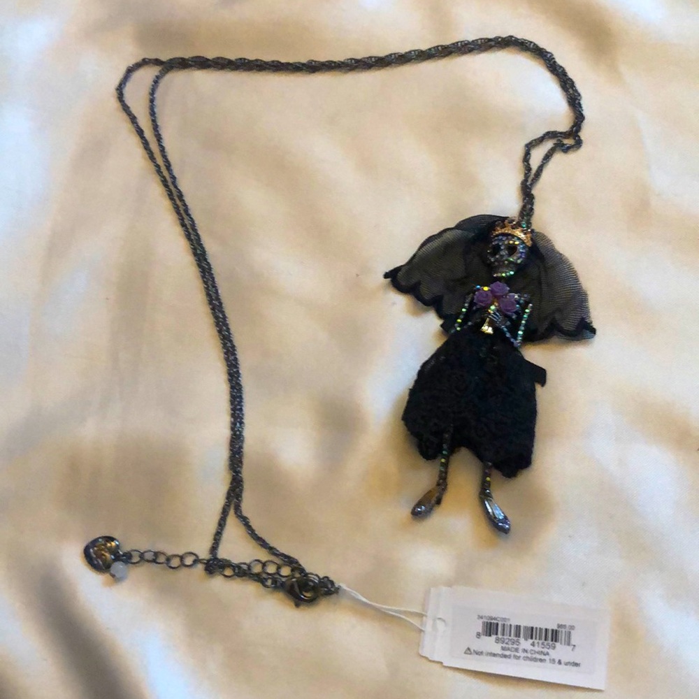 Betsey Johnson Hematite Tone Dark Magic Skeleton Bride Pendant Necklace NWT